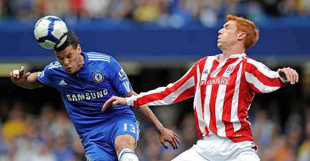 僅暴露了他 僅暴露了他