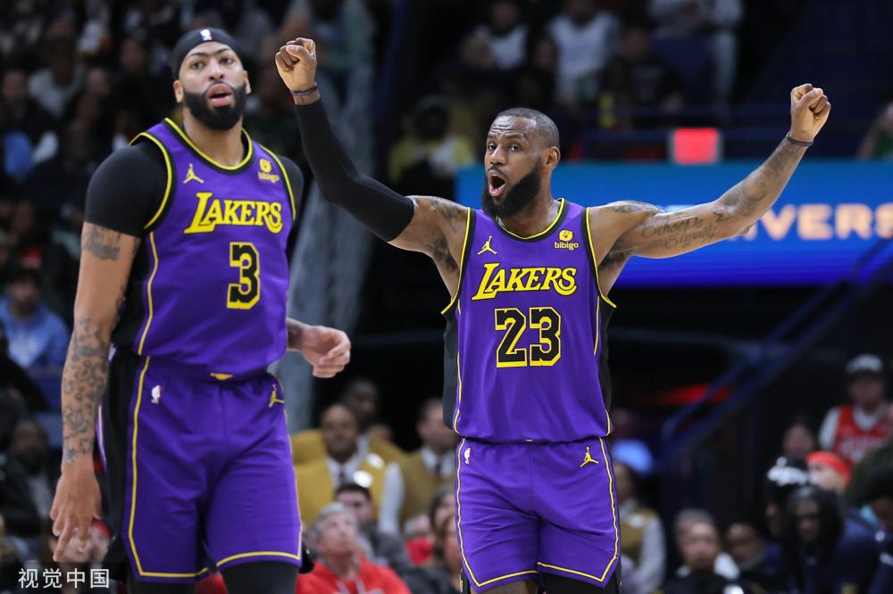 在探索这些 在探索这些